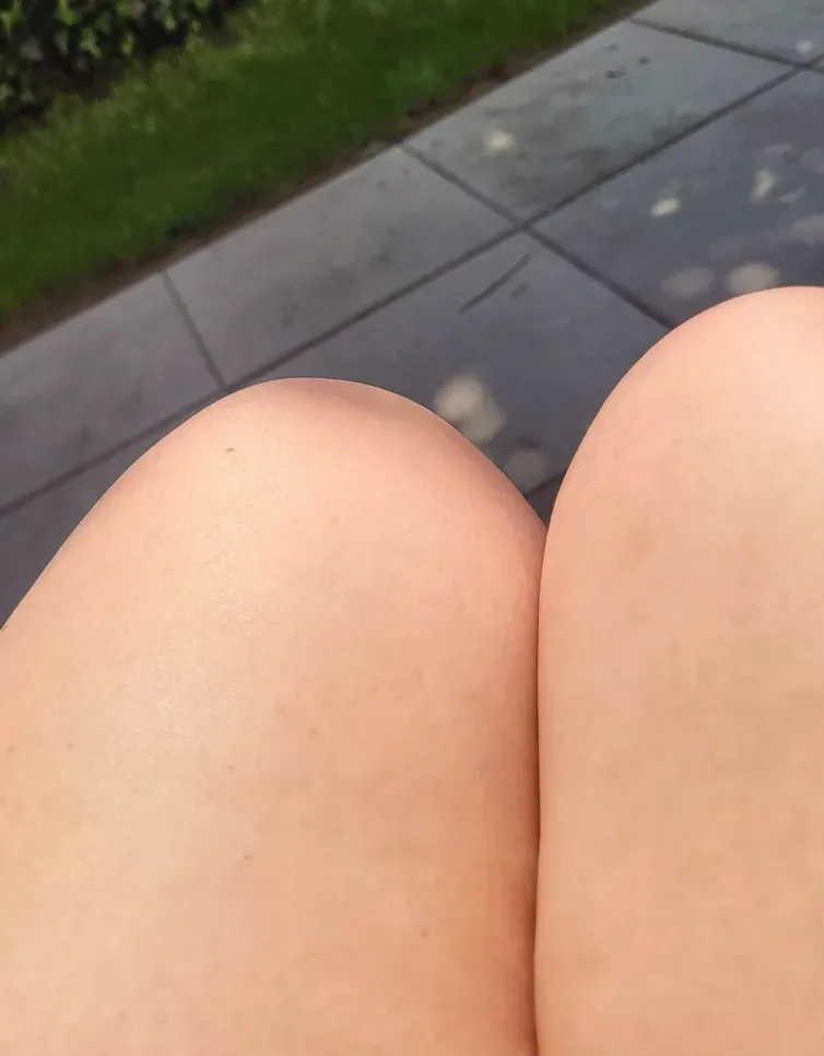 Elin, 23