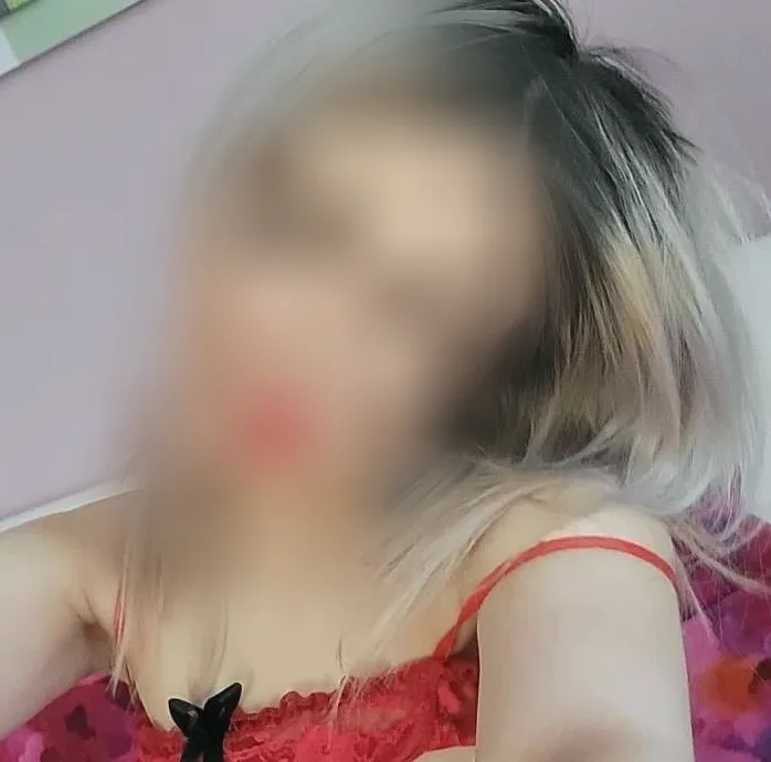 Therese, 21